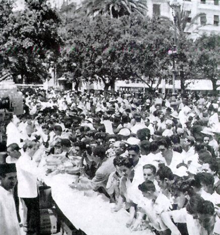 Fichier:Oran arrivee eau.jpg