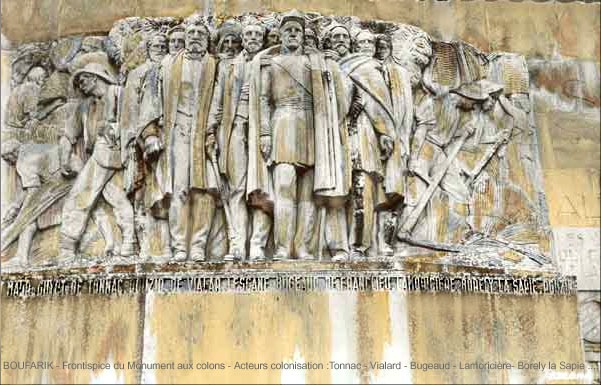 Fichier:Boufarik Frontispice Monument aux Colons.jpg