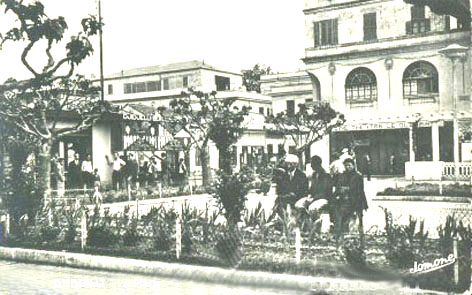 Fichier:Djidjelli Place.jpg