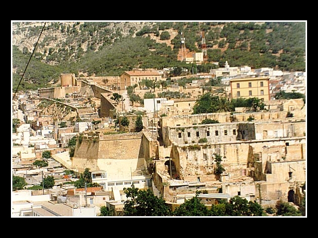 Fichier:Oran fortif.jpg