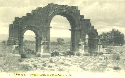 Fichier:Lambèse Arc triomphe.jpg