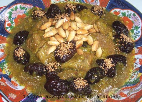 Fichier:Tajine aux pruneaux-amandes.jpg