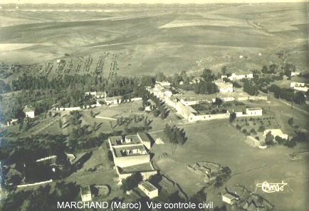Fichier:Maroc Marchand Contrôle civil.jpg