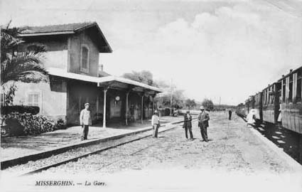 Fichier:Misserghin - la Gare.jpg