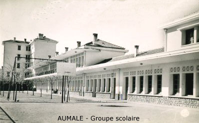 Fichier:Aumale Groupe scolaire.jpg