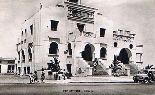 Fichier:Cap Matifou Mairie.jpg