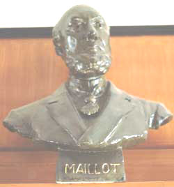 Fichier:Maillot buste.jpg