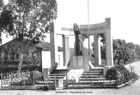 Fichier:Jemmapes Monument aux Morts.jpg