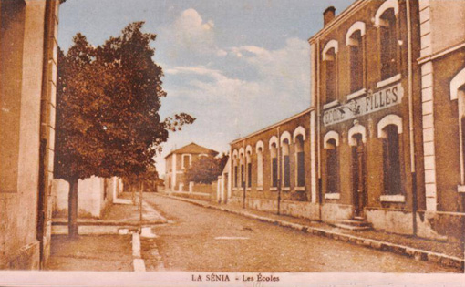 Fichier:La Sénia Les Ecoles.jpg
