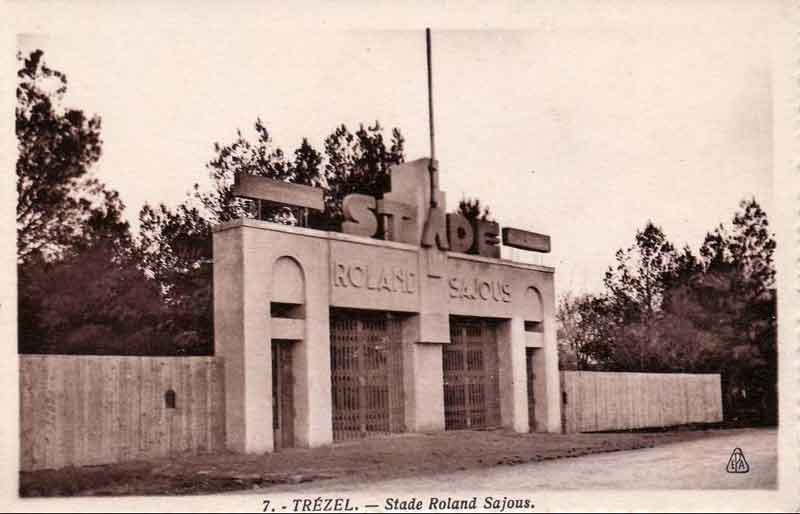 Fichier:Trezel stade.jpg