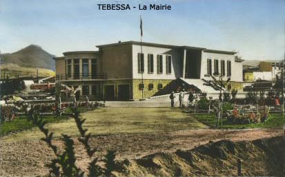 Fichier:Tébessa Mairie.jpg