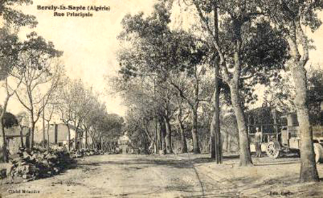 Fichier:Borely-la-Sapie rue principale.jpg