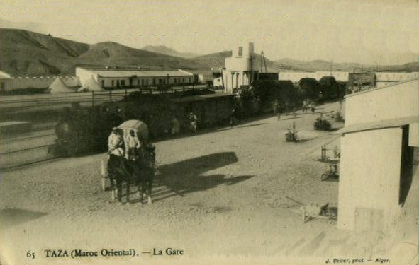 Fichier:Taza Gare.jpg