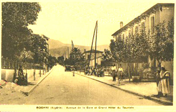 Fichier:Boghni Hotel du touriste.jpg