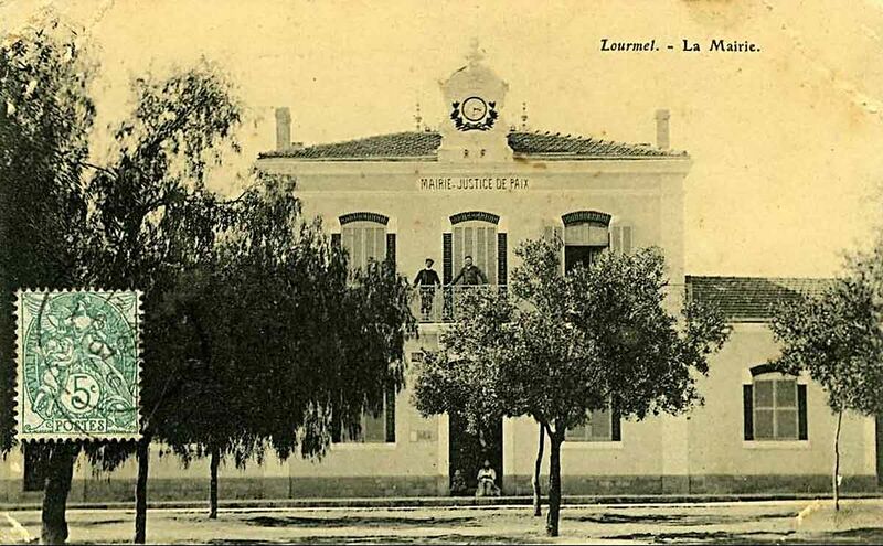 Fichier:Lourmel mairie.jpg