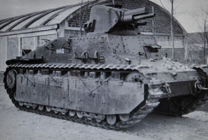 Fichier:Chars D1.JPG