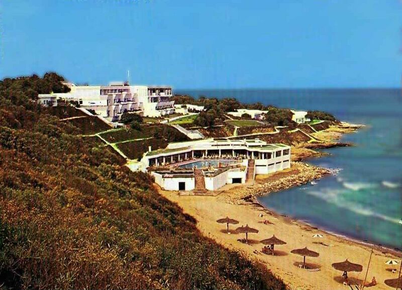 Fichier:Gammarth BaieDesSinges.jpg