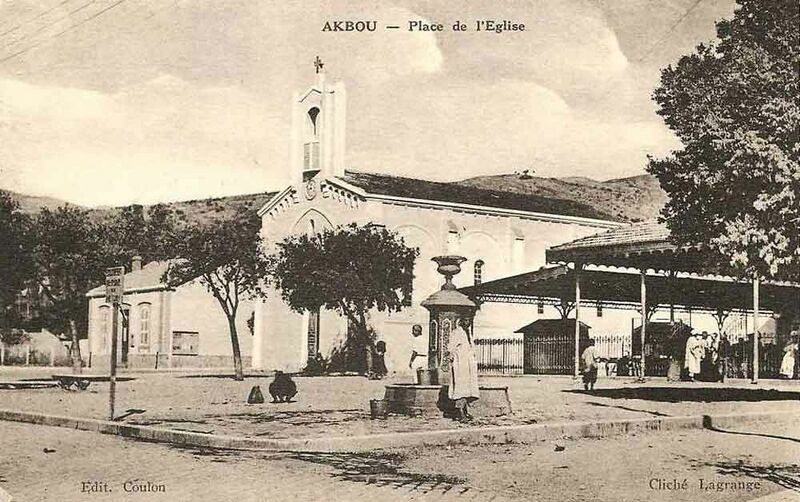 Fichier:Eglise akbou 10.jpg