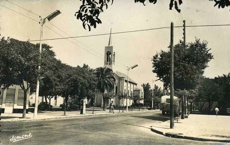 Fichier:Eglise staoueli bw59.jpg