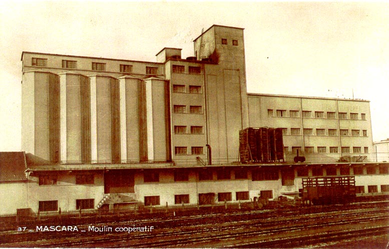 mascara_moulin_coop.jpg