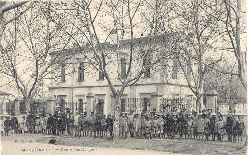 ecole_1900.jpg